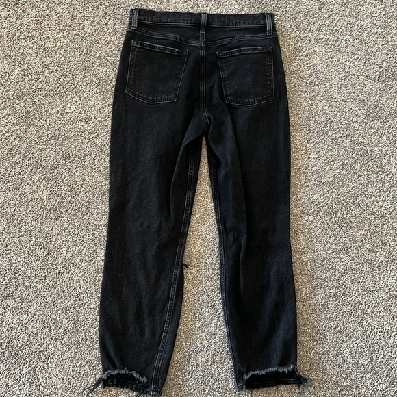 Women’s Black Abercrombie Mom Jeans. Size 28 - Picture 2 of 8